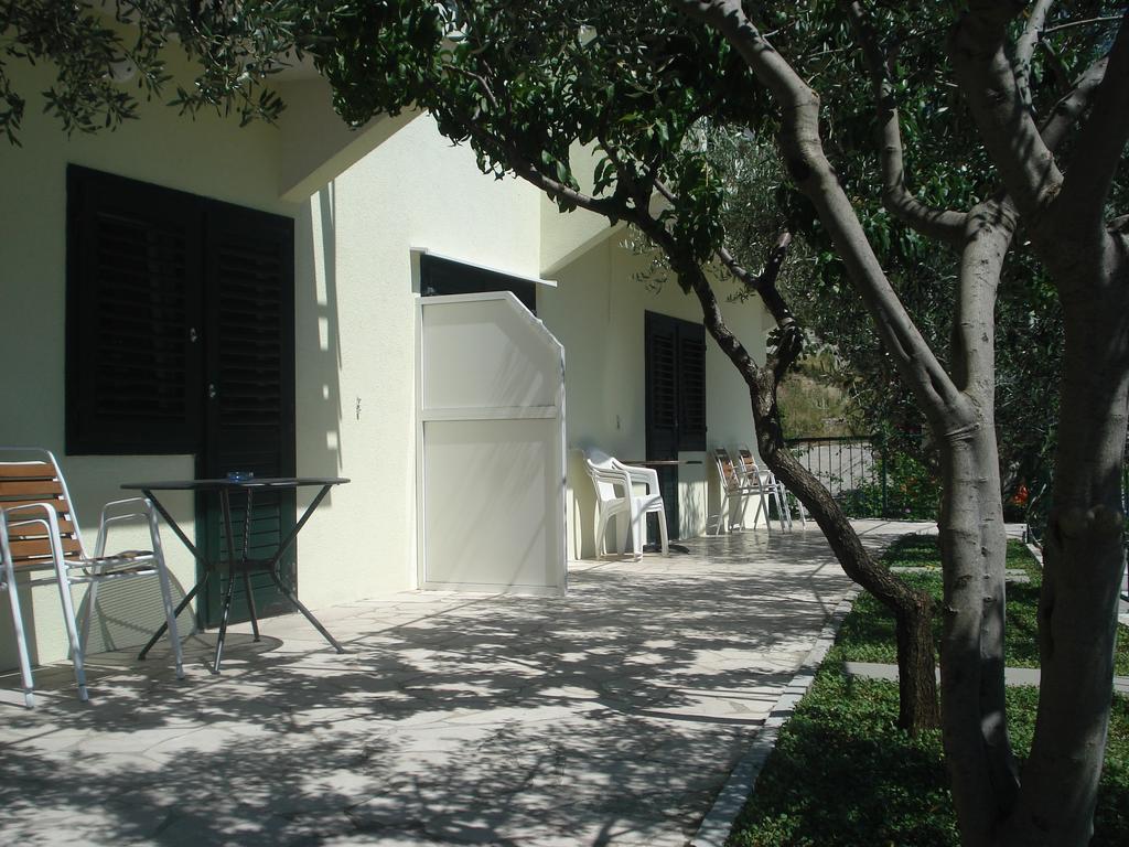 Apartments Smiljana Omiš Kültér fotó