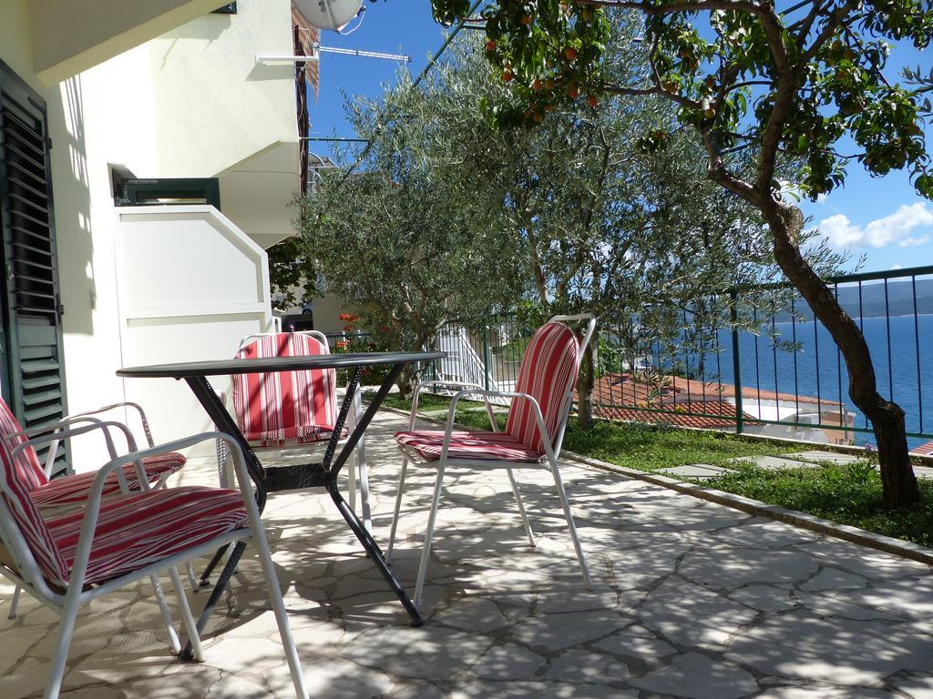 Apartments Smiljana Omiš Kültér fotó