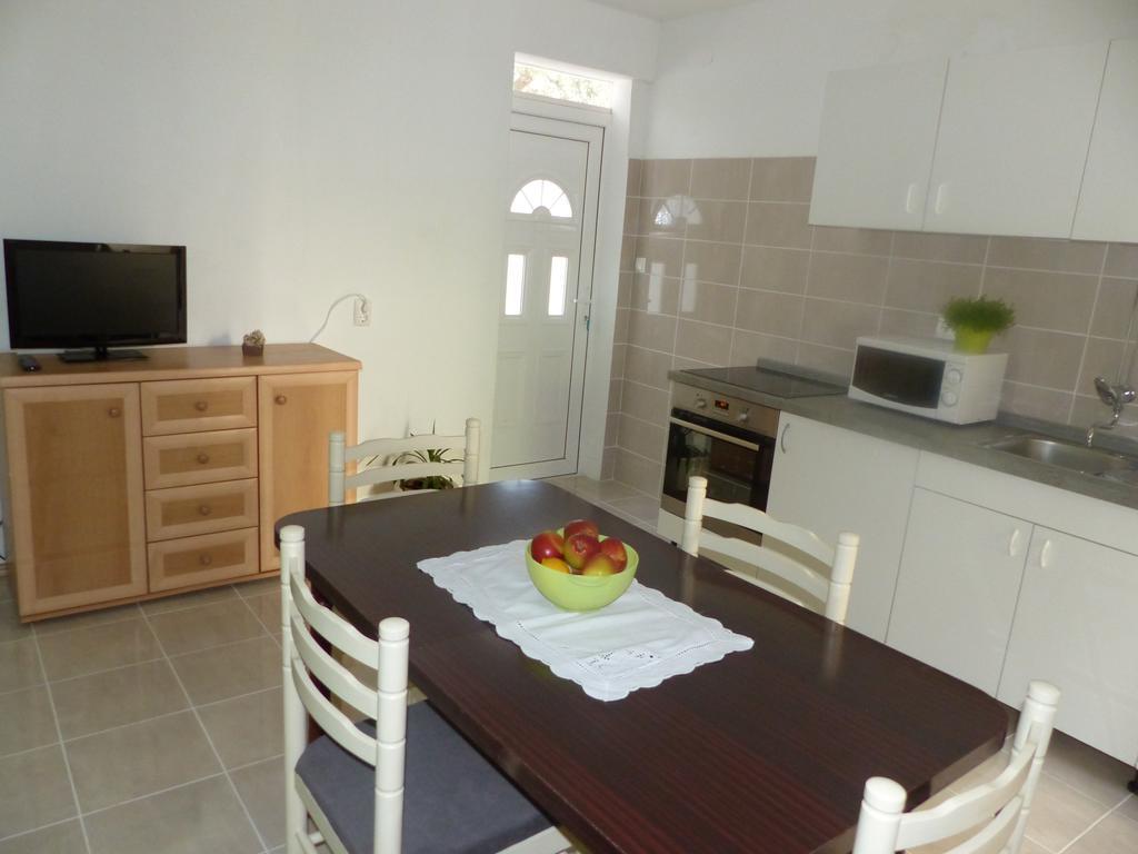 Apartments Smiljana Omiš Kültér fotó