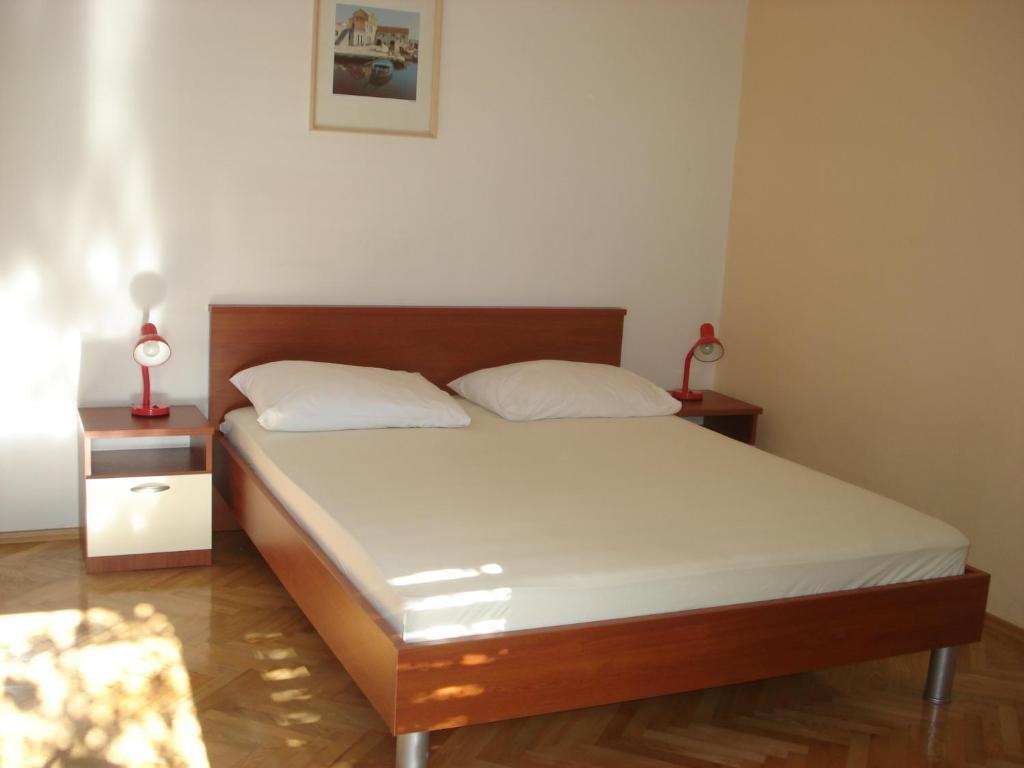 Apartments Smiljana Omiš Szoba fotó